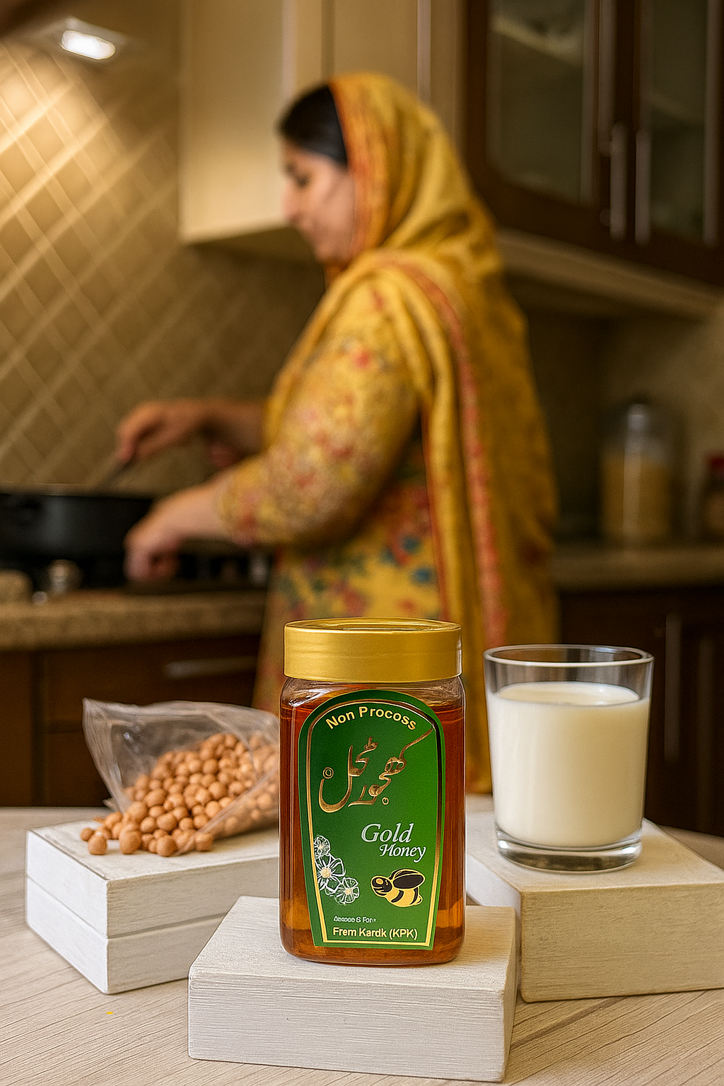 Pure Gold Honey – 100% Natural & Premium Quality