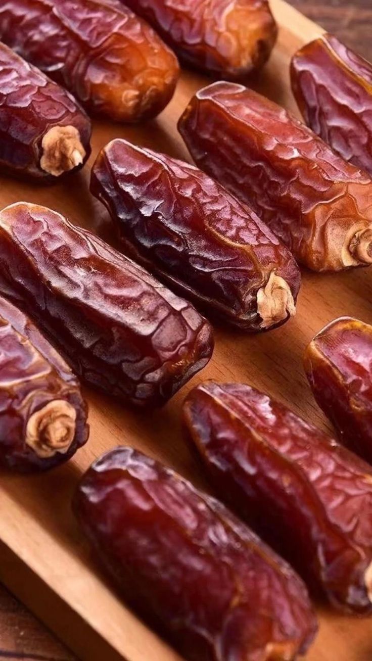 Premium Saudi Mabroom Dates