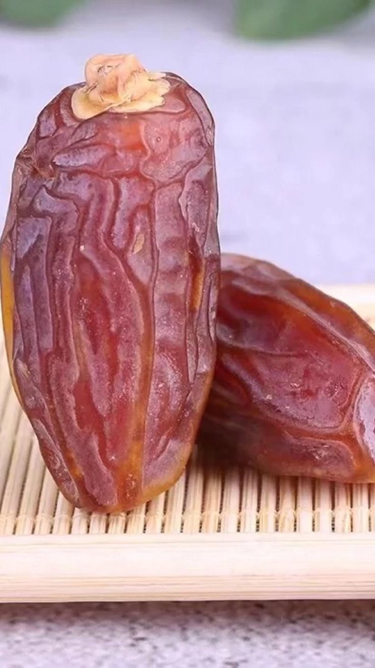 Premium Saudi Mabroom Dates
